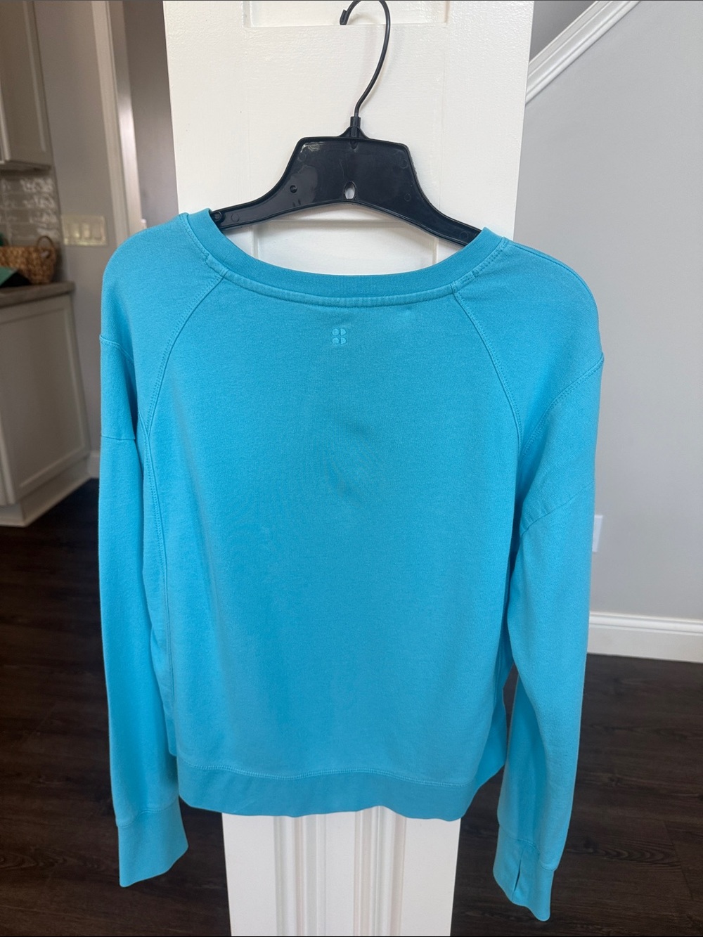 Sweaty Betty Bright Turquoise Cropped Crewneck Sweatshirt Small - Picture 7 of 7